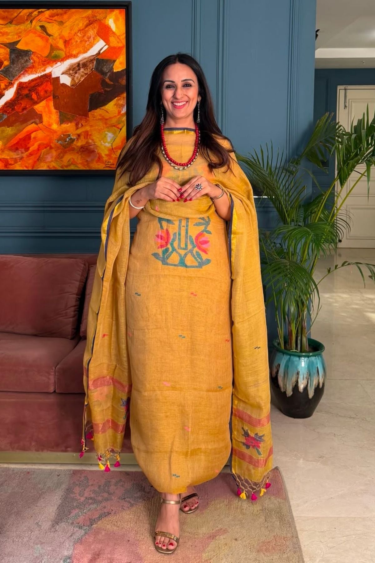 Jamdani weave kurta dupatta set on 100 count linen by linen!!
