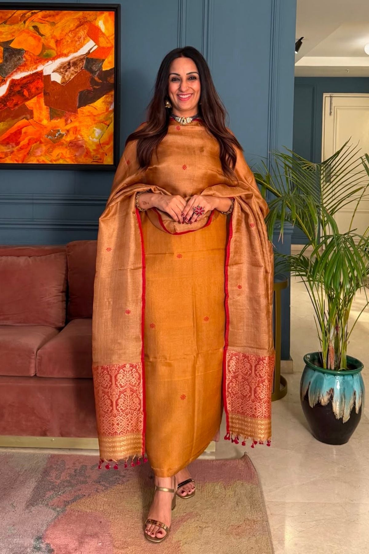 Tangail weave on Pure Tussar Silk -Kurta Dupatta set