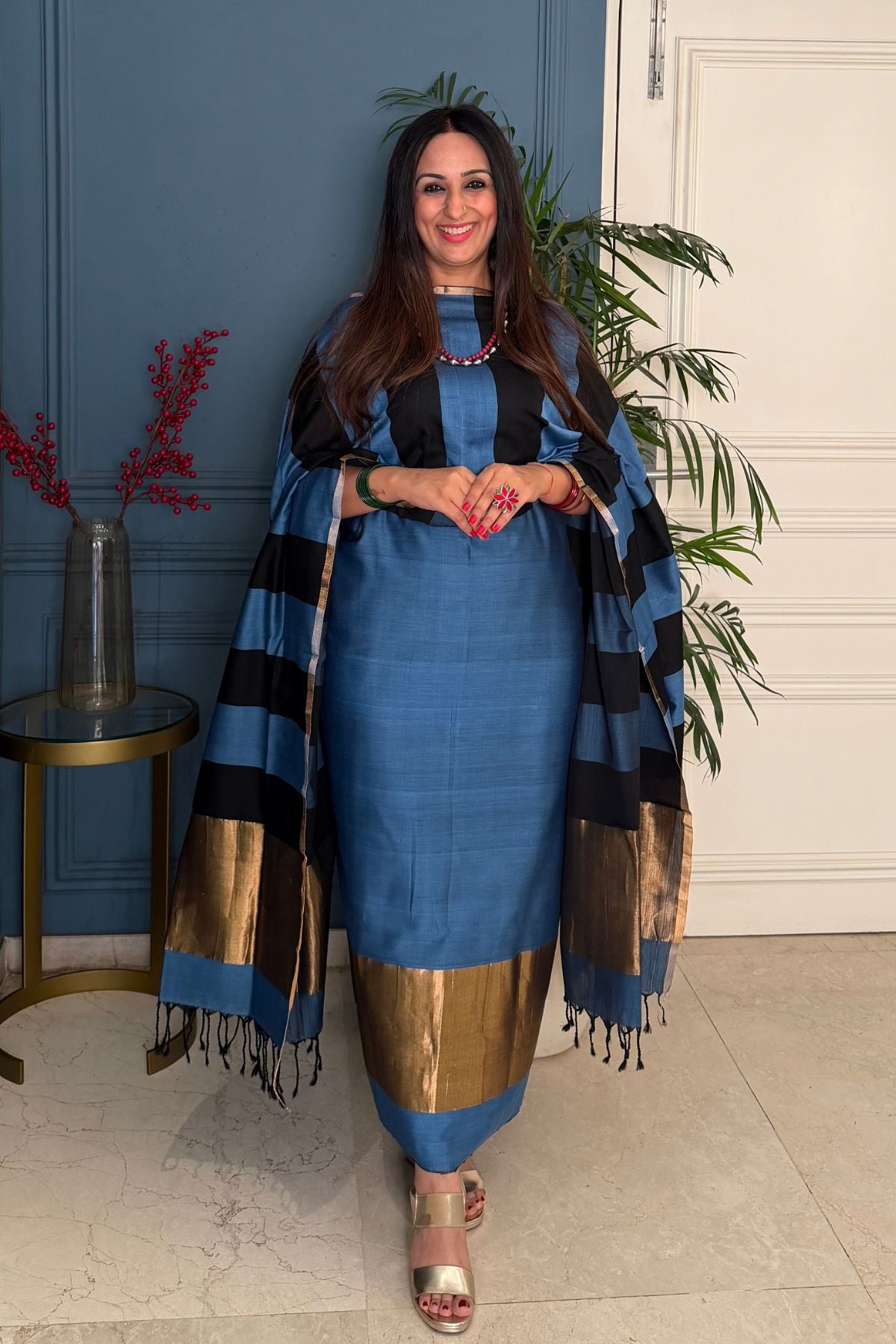 Maheshwari weave kurta dupatta set on cotton silk