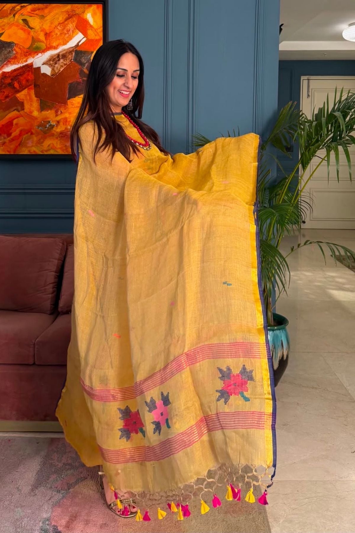 Jamdani weave kurta dupatta set on 100 count linen by linen!!