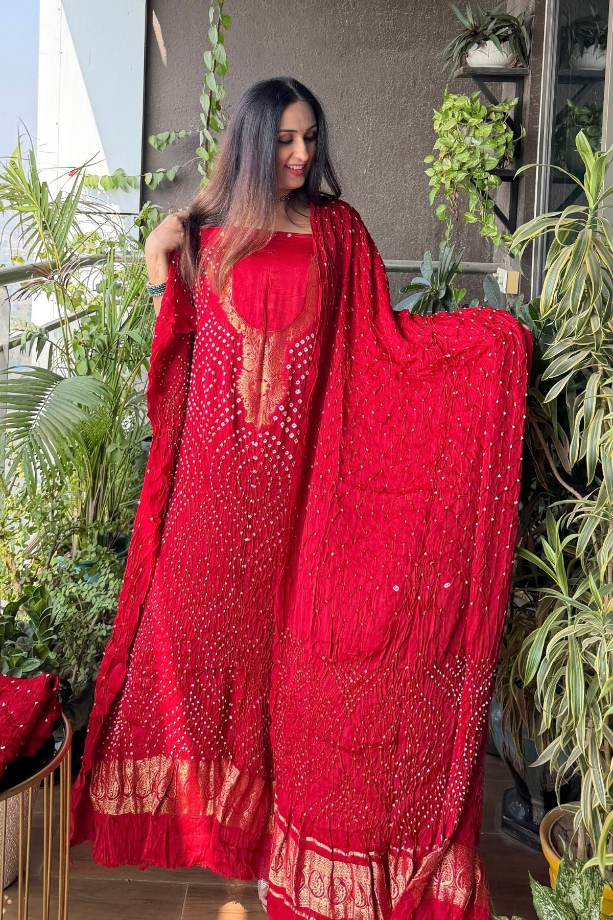 Pure modal silk full set with hand done bandhani and zari weaving!!