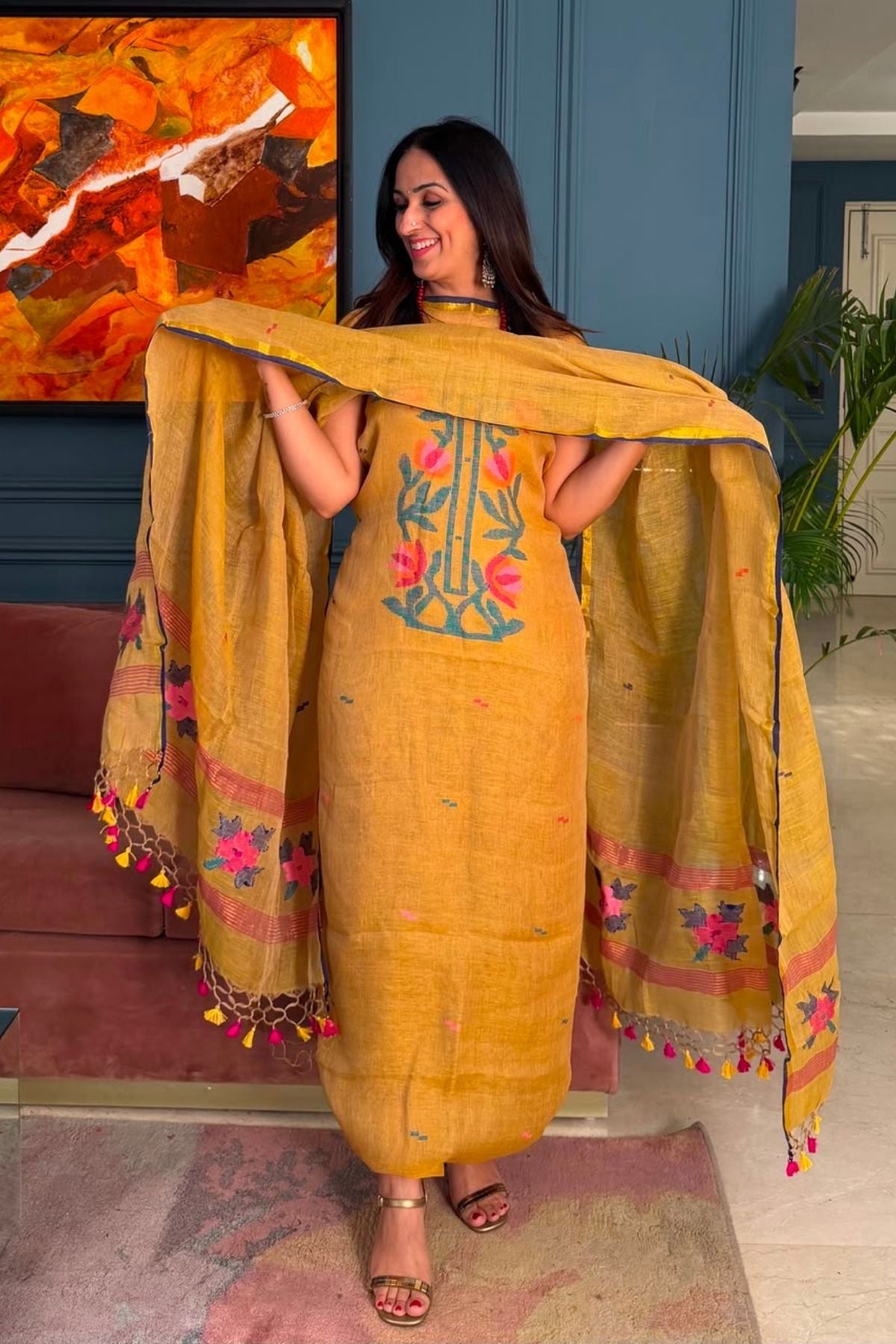 Jamdani weave kurta dupatta set on 100 count linen by linen!!