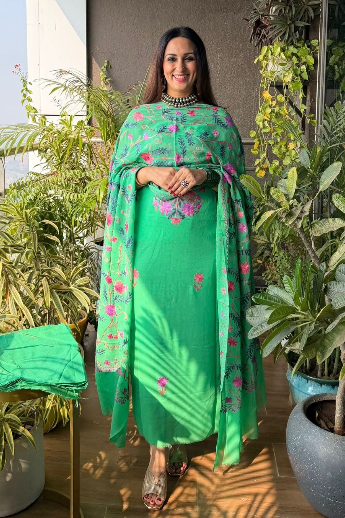 Kashmiri embroidery on Georgette full suit sets