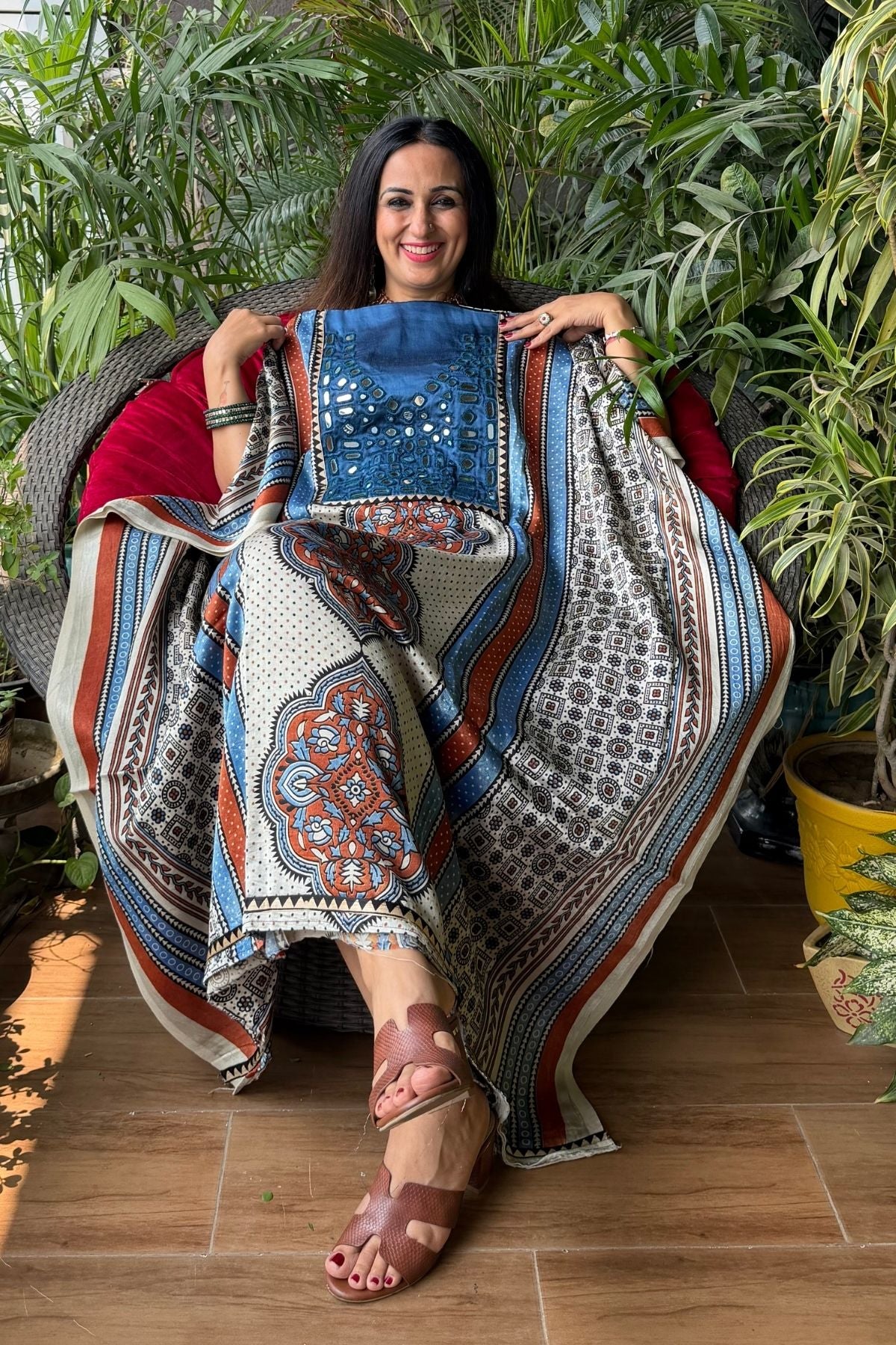 Handcrafted kurta with Kutch mirror work on pure Mashru!!