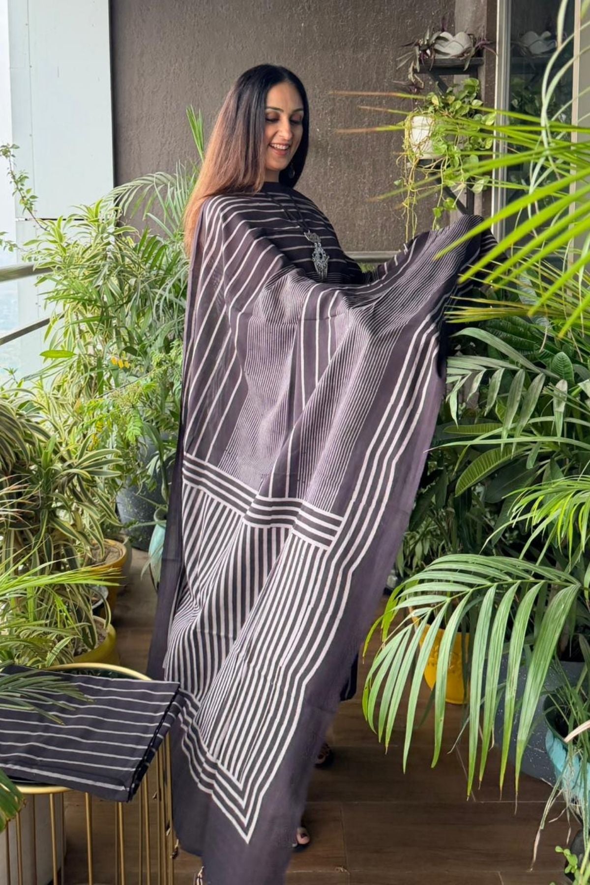 Handblocked Ajrakh Taj cotton full sets!!
