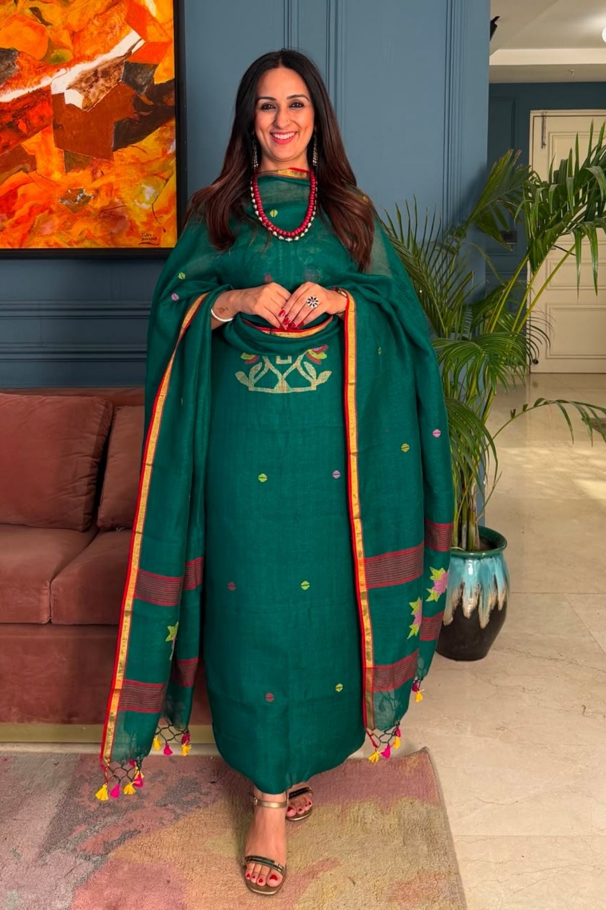 Jamdani weave kurta dupatta set on 100 count linen by linen!!