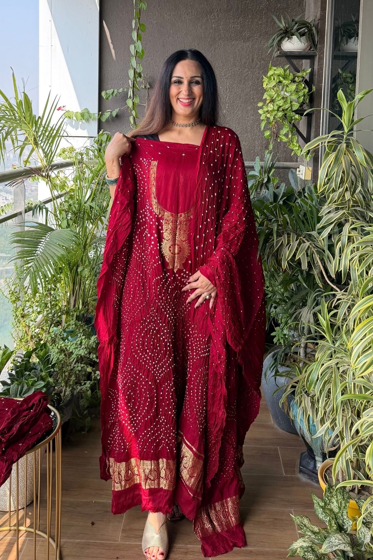 Pure modal silk full set with hand done bandhani and zari weaving!!