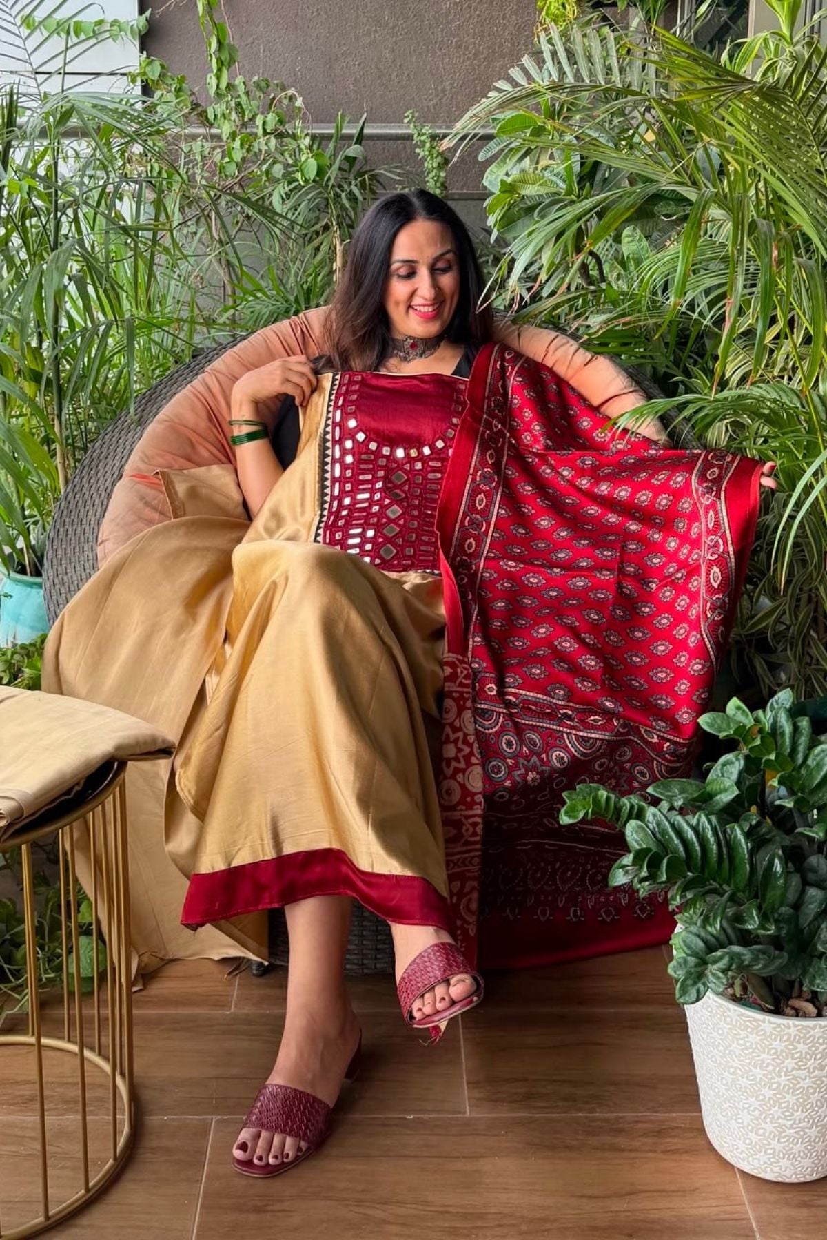 Handcrafted Kutch mirror work Mashru silk full sets!!