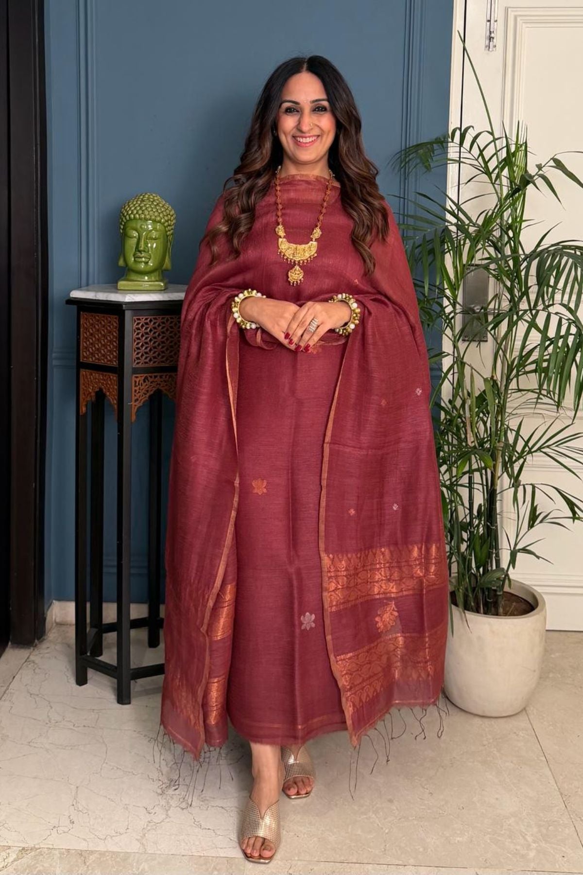 Premium quality pure silk linen Kurta dupatta sets with Banarasi weave