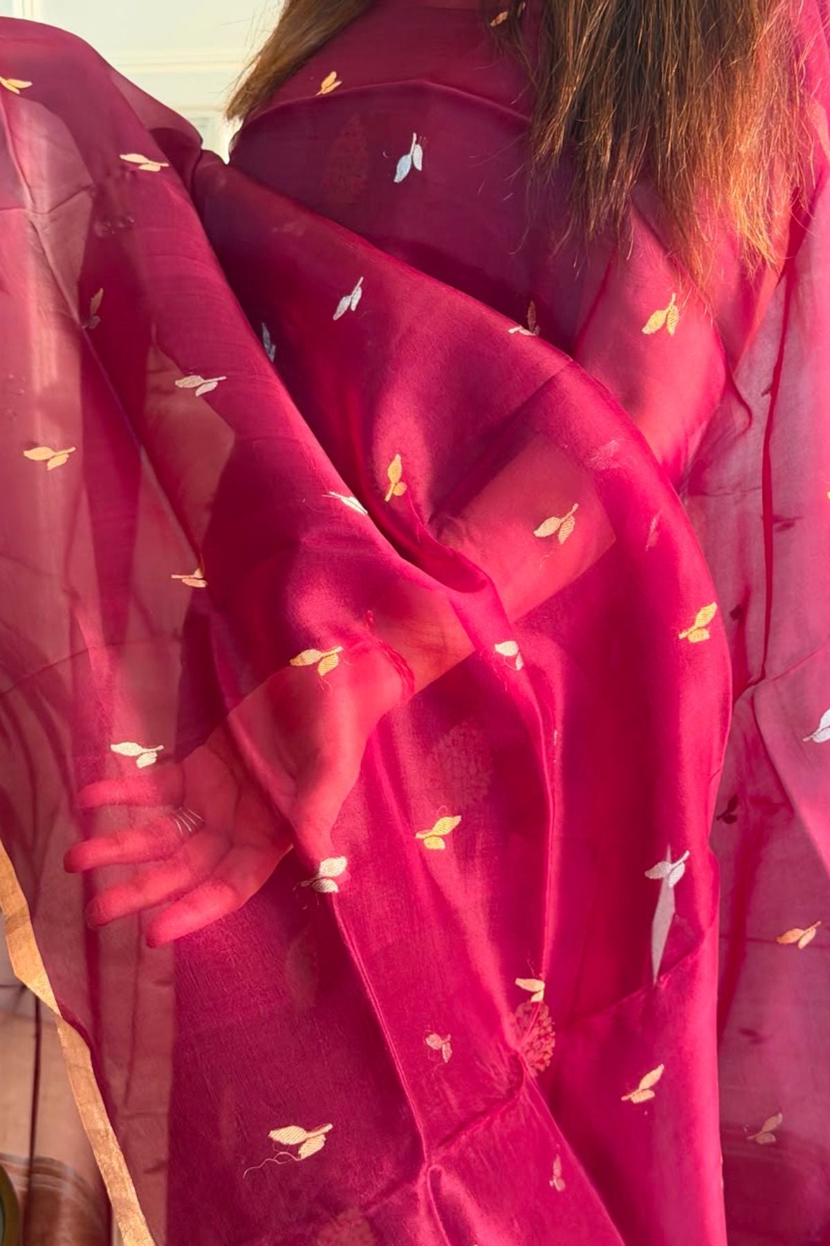 Banarasi weave on pure raw mango silk!!
