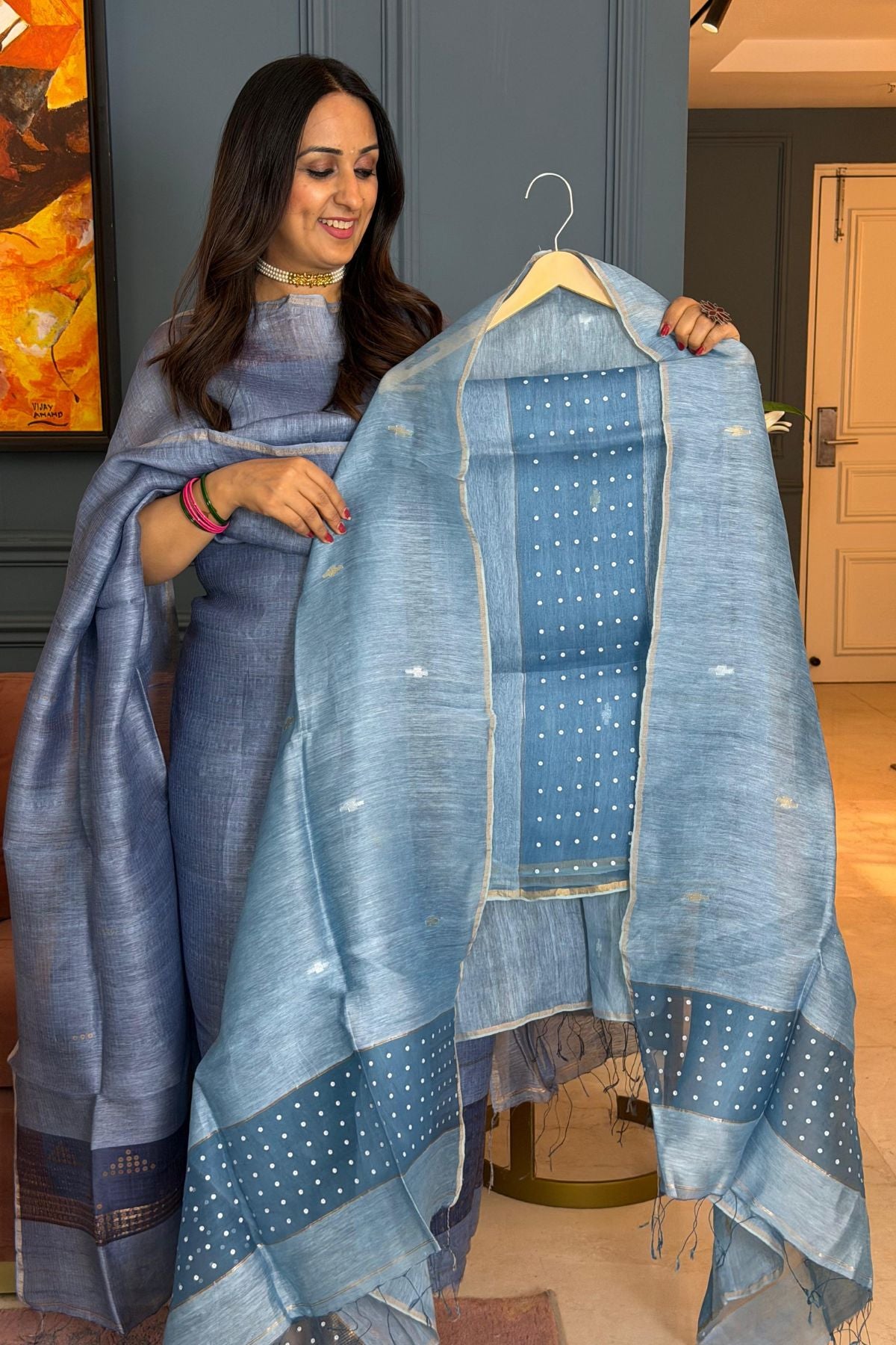 Handwoven with fine sequins Pure Linen kurta dupatta sets!!