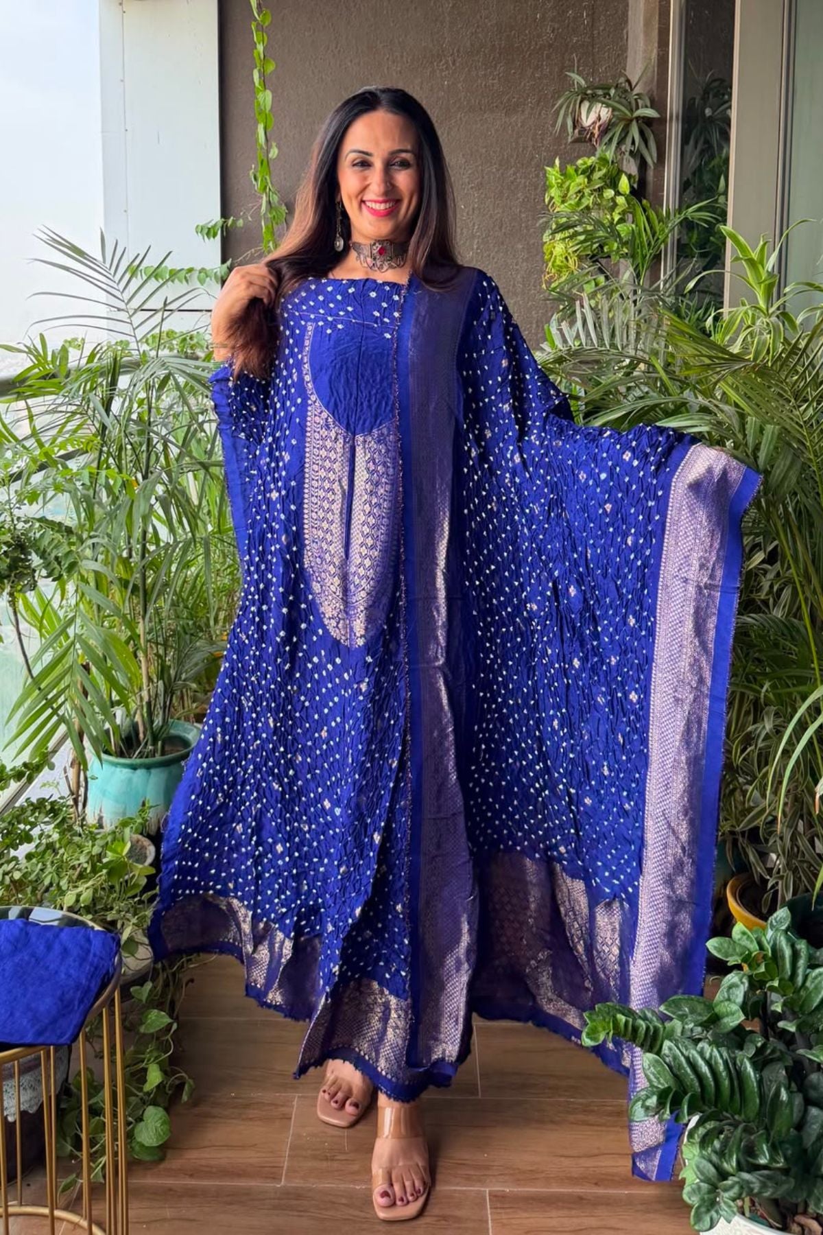 Pure gaji silk full set with hand done bandhani and zari weaving!!
