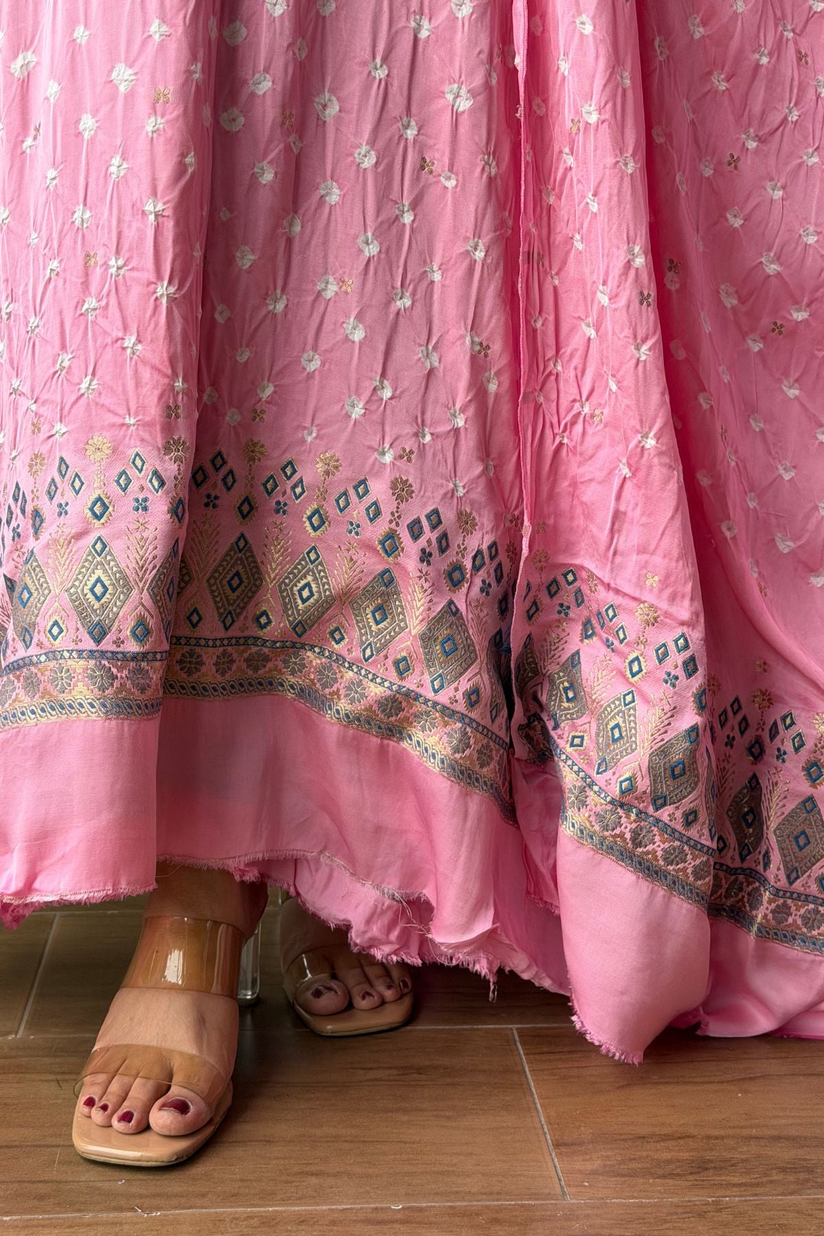 Bandhani with zari work kurta dupatta set on pure modal!!
