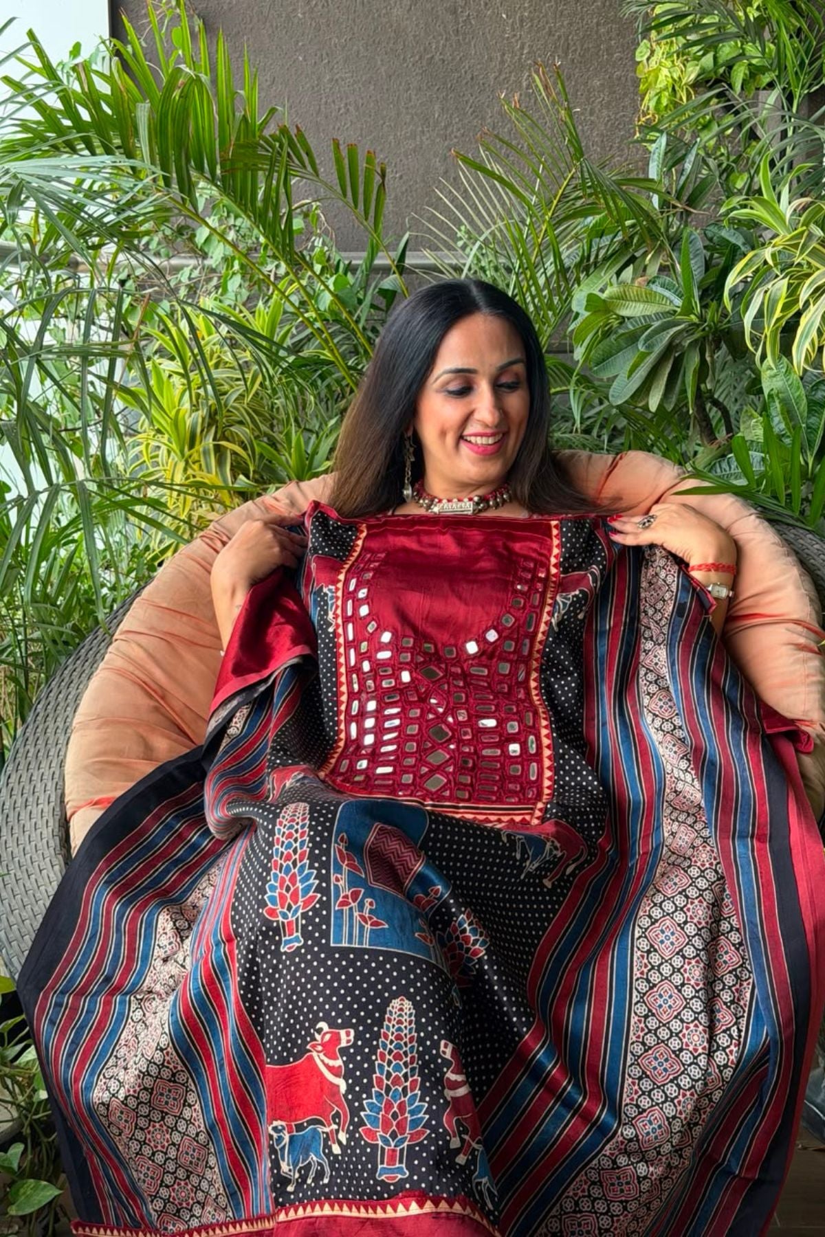 Handcrafted Kutch mirror work kurta on pure Mashru!!