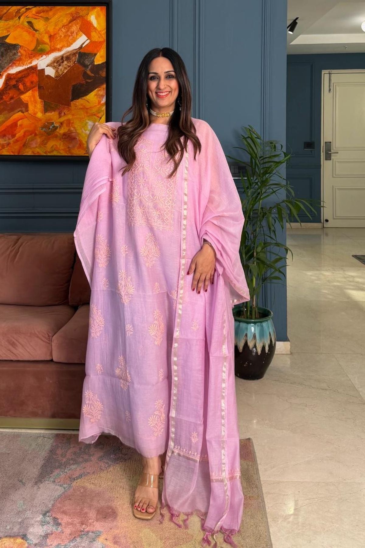 Chikankari on pure Mul cotton!!