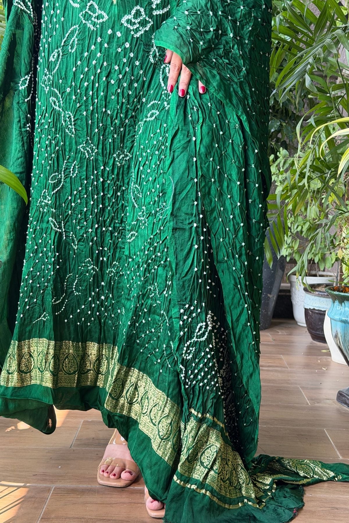 Pure modal silk full set with hand done bandhani and zari weaving!!