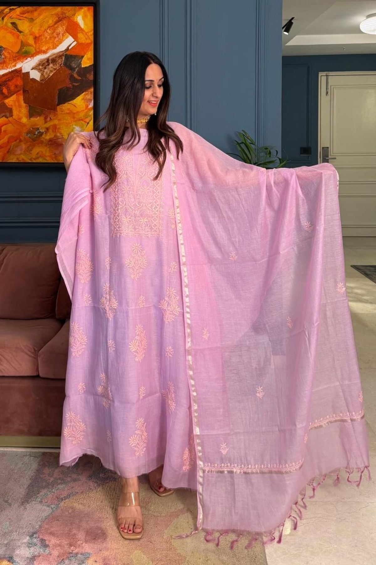 Chikankari on pure Mul cotton!!