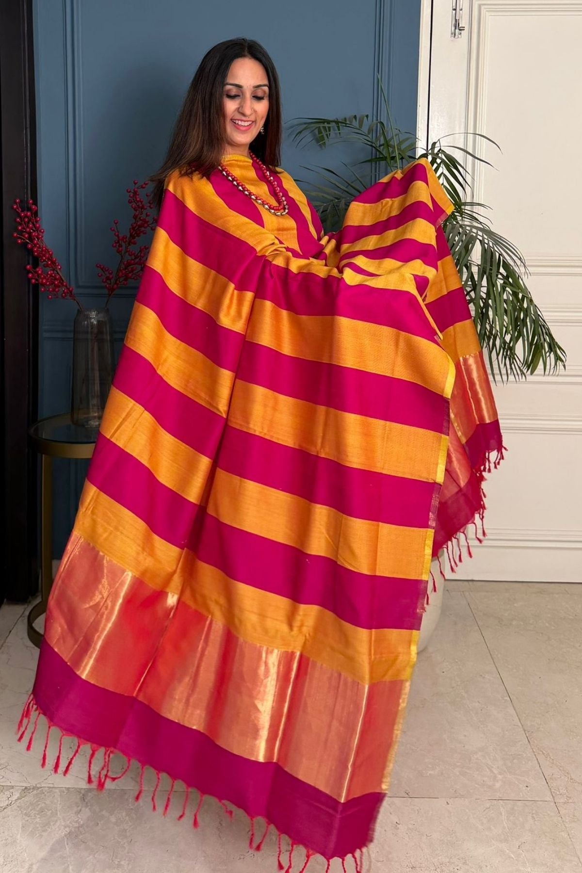 Maheshwari weave kurta dupatta set on cotton silk