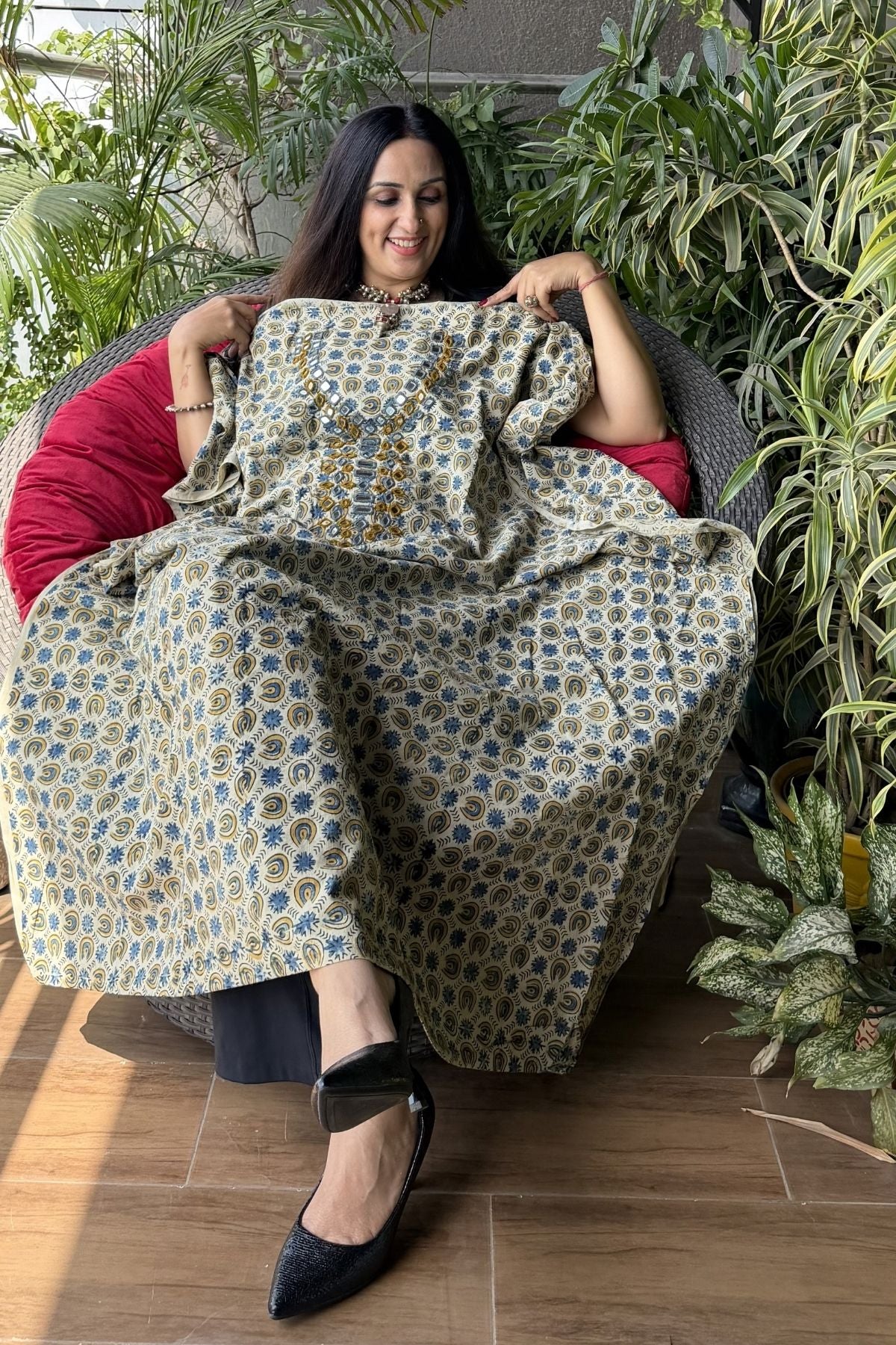 Handblocked pure cotton kurta with Kutch mirror work embroidery!!