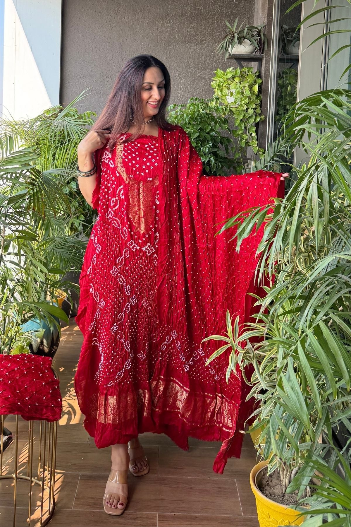 Pure modal silk full set with hand done bandhani and zari weaving!!