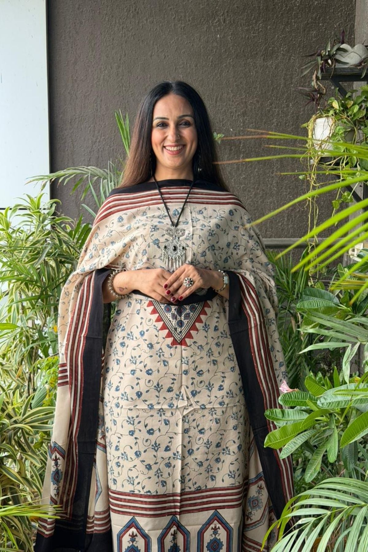 Handblocked Ajrakh Taj cotton full sets!!