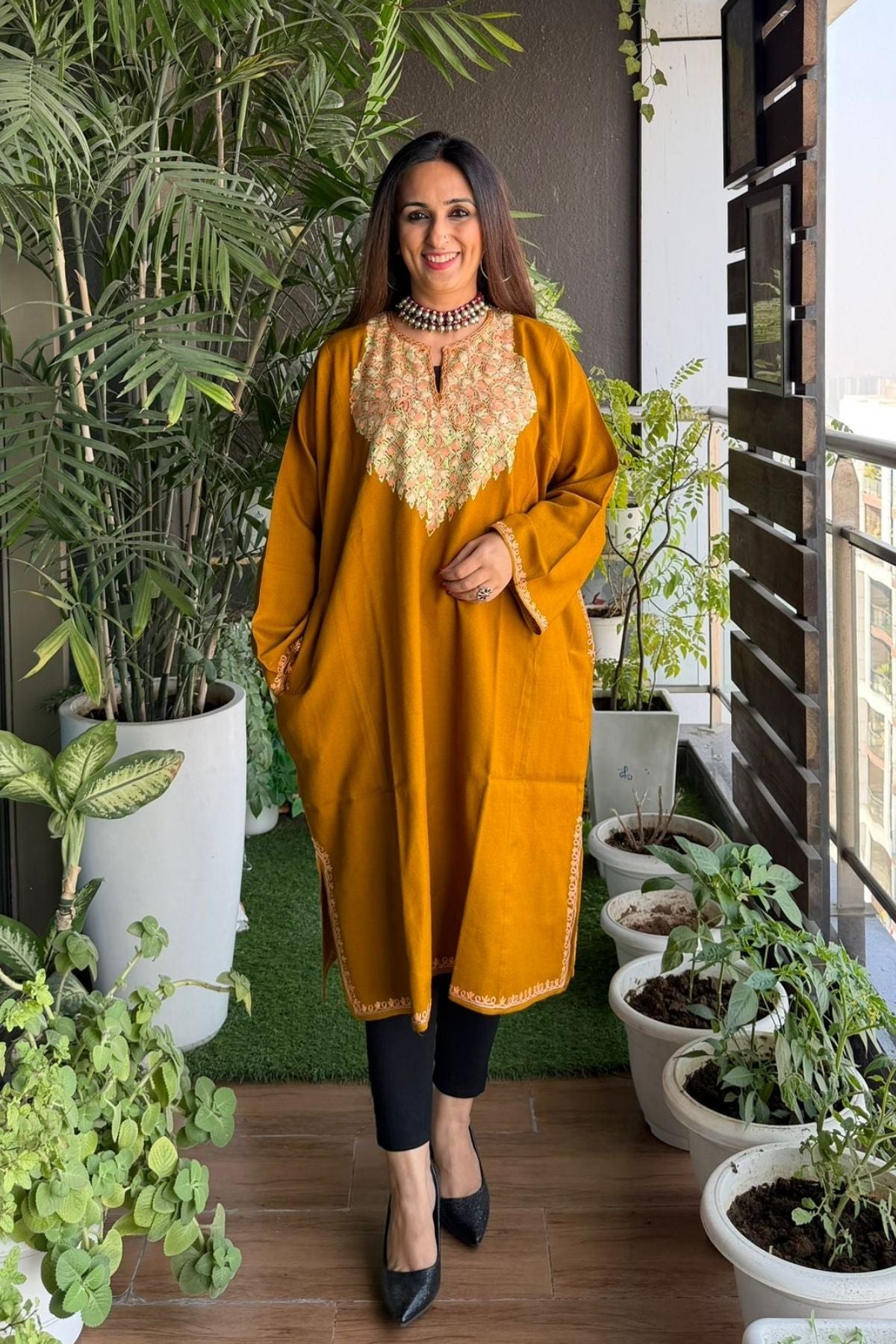 Woollen Kashmiri Phiran with Aari work