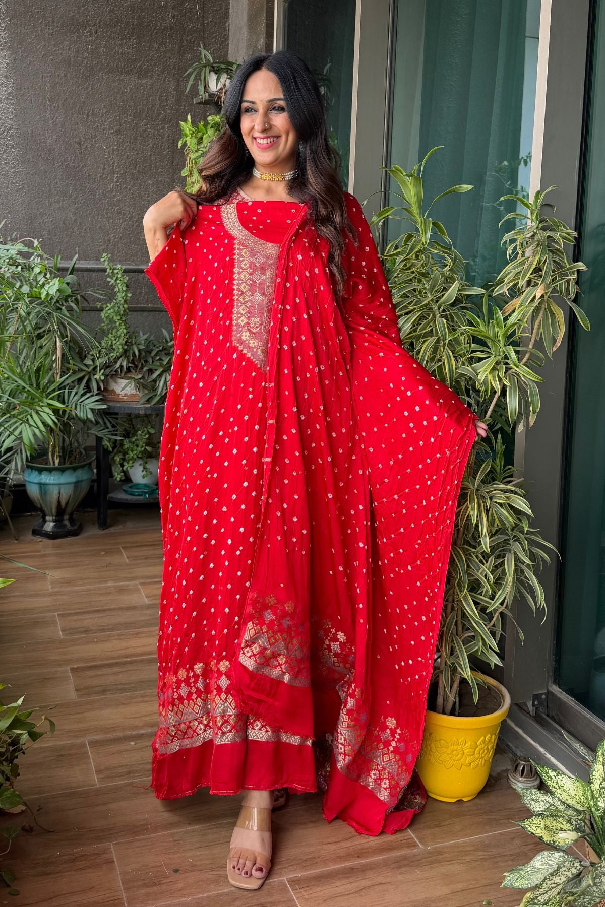 Bandhani with zari work kurta dupatta set on pure modal!!