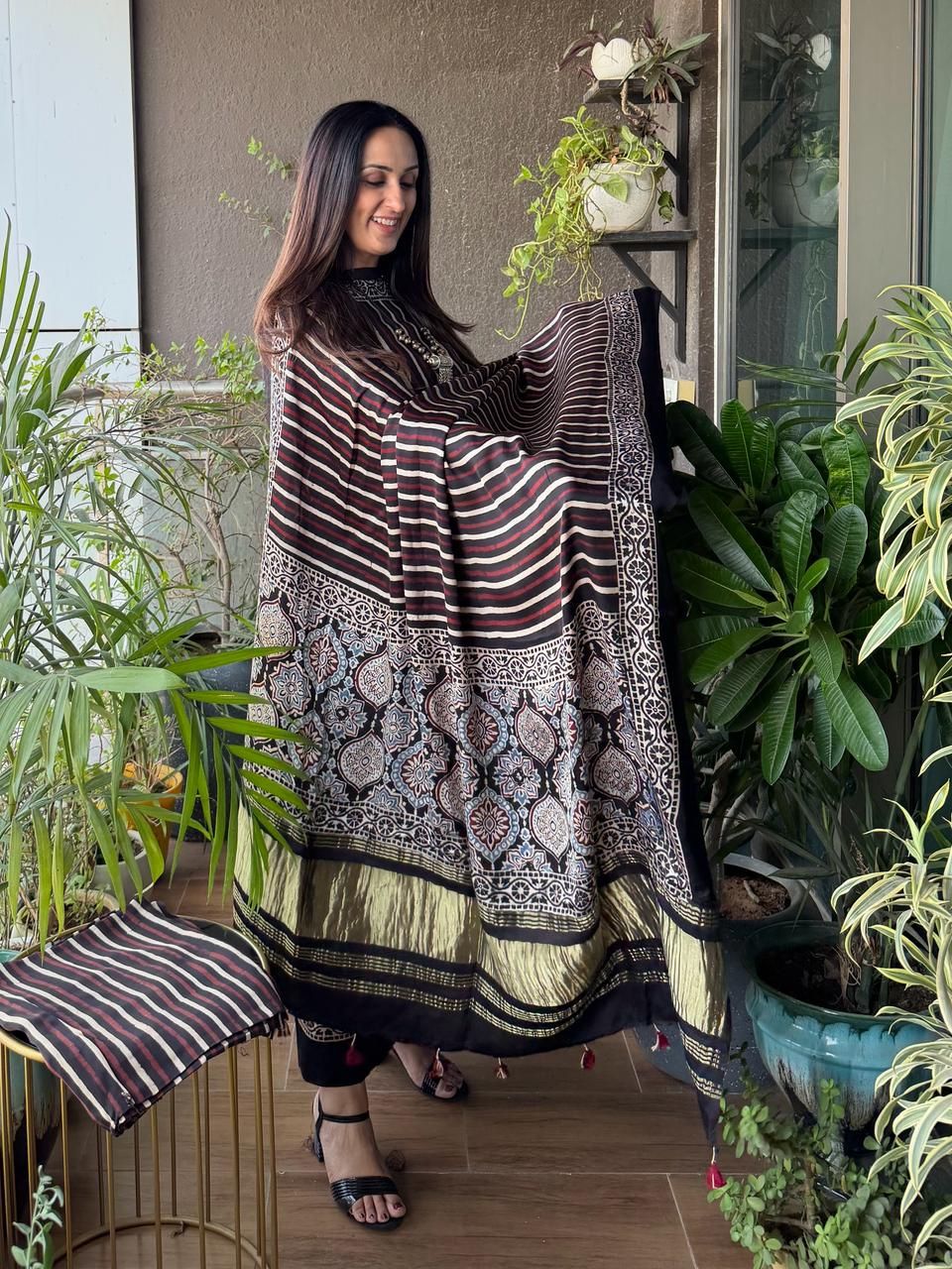 Handblocked Ajrakh full sets in modal with Lagdi patta on dupatta!!
