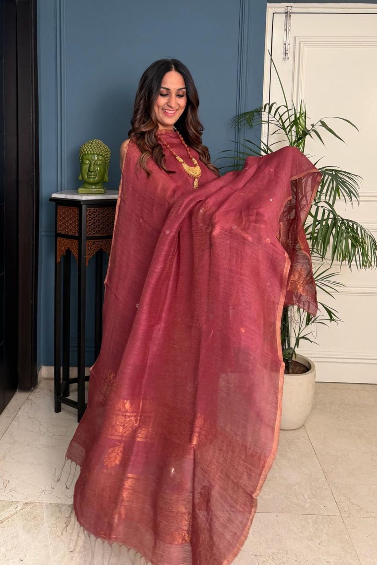 Premium quality pure silk linen Kurta dupatta sets with Banarasi weave