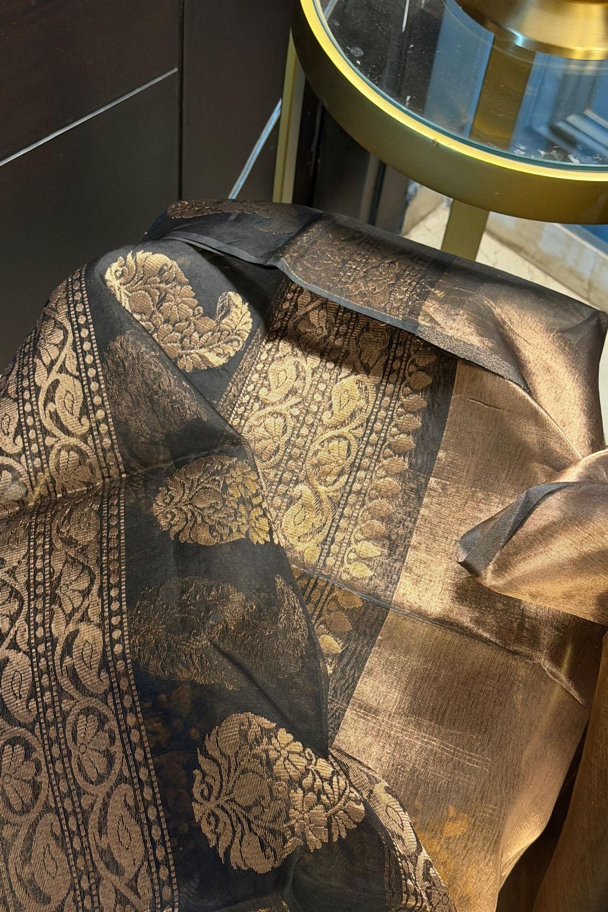 Metallic muslin tissue dupatta!!