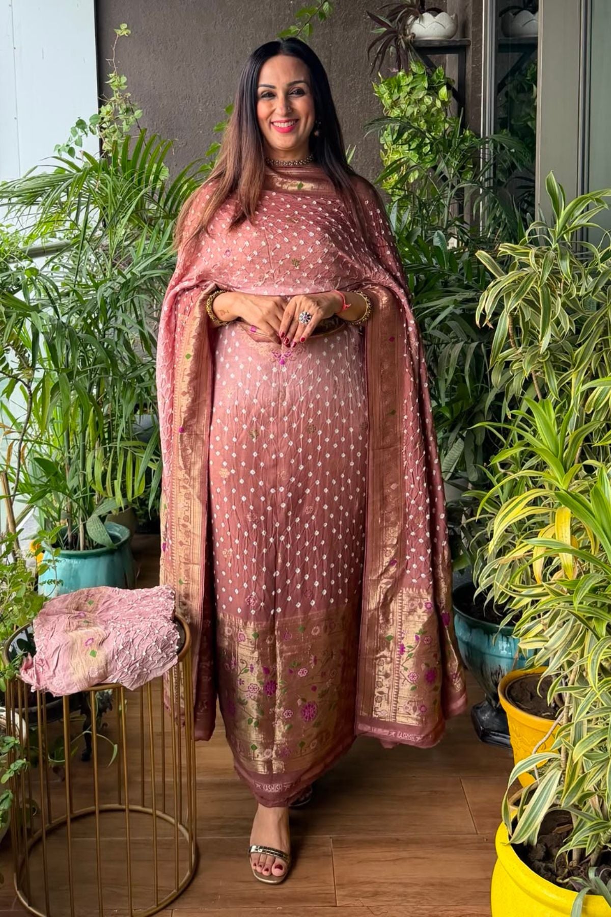 Pure gaji silk full set with hand done bandhani and zari weaving!!