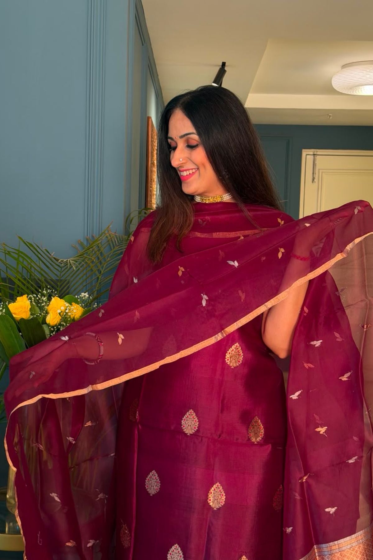Banarasi weave on pure raw mango silk!!