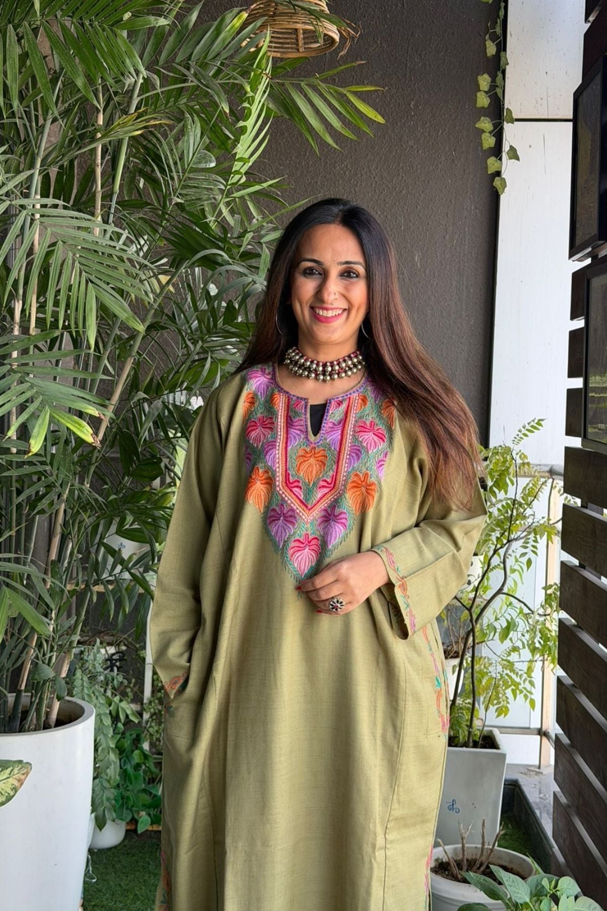 Woollen Kashmiri Phiran with Aari work