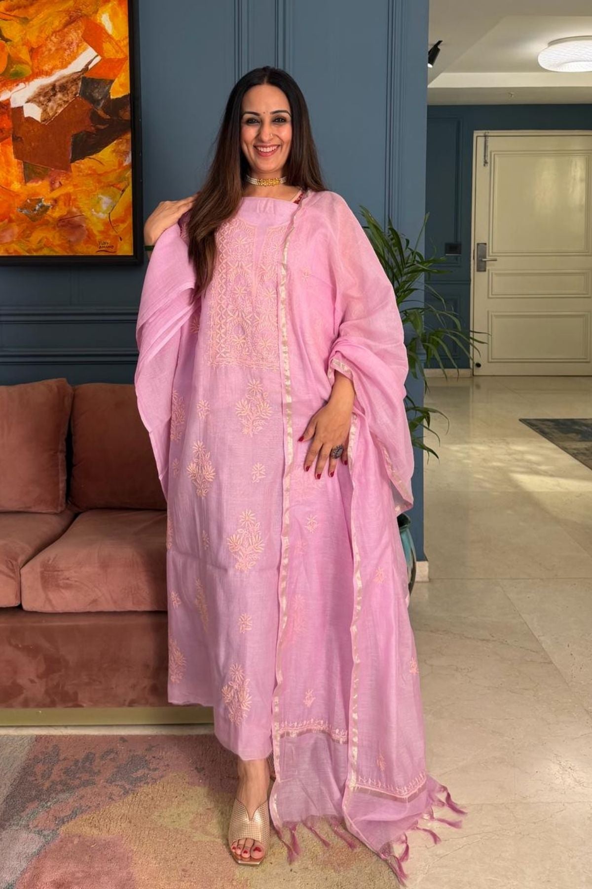 Chikankari on pure Mul cotton!!