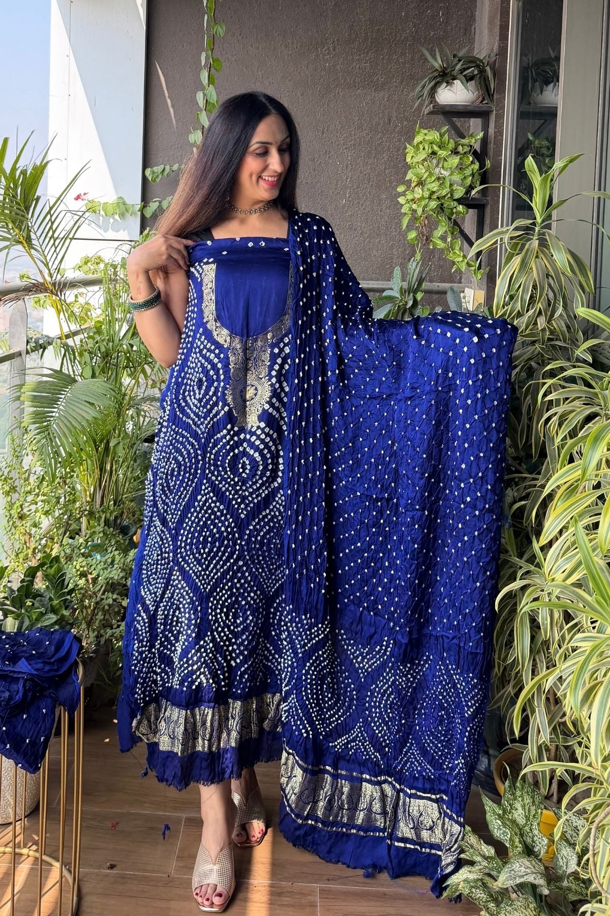 Pure modal silk full set with hand done bandhani and zari weaving!!