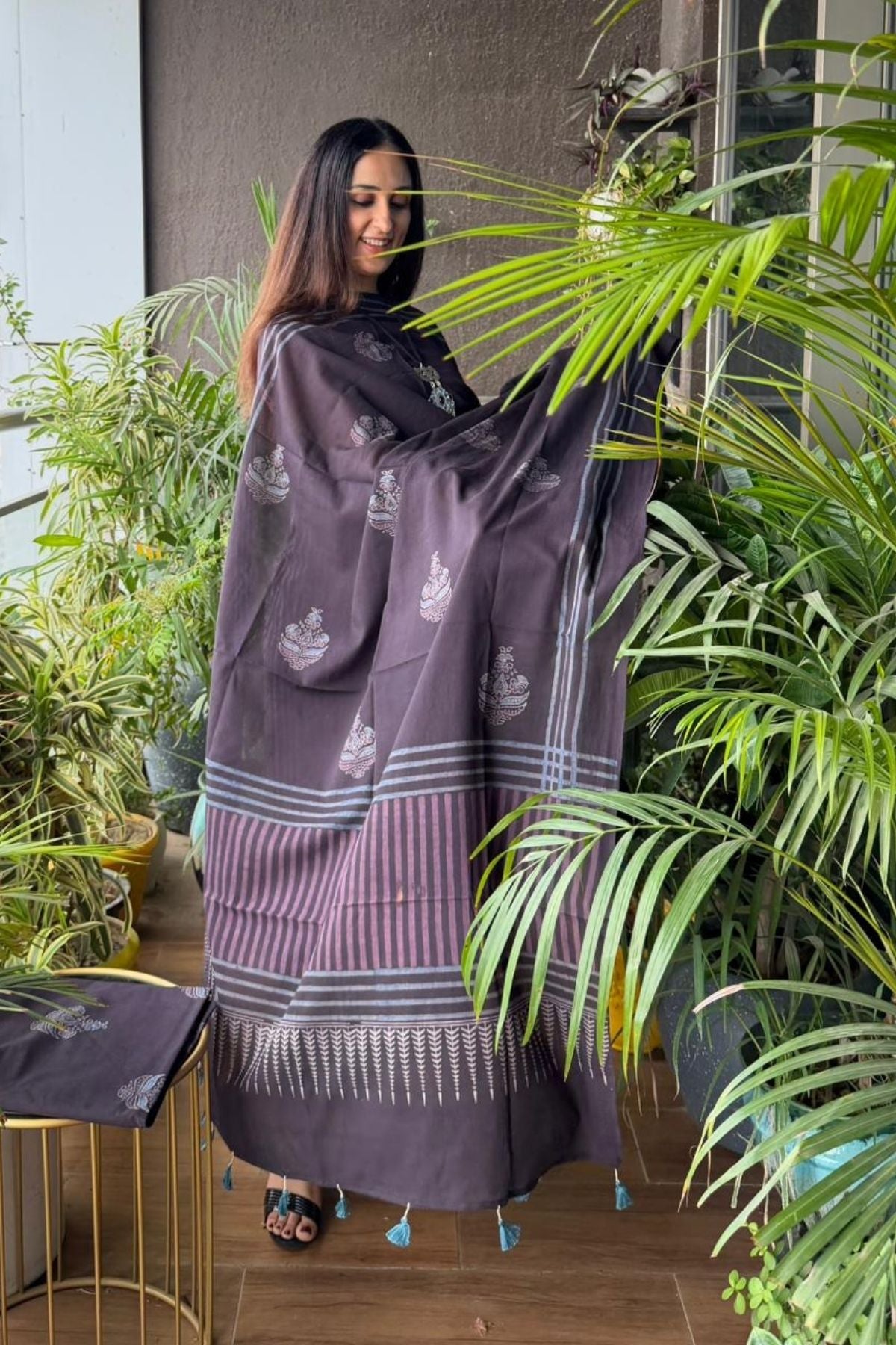 Handblocked Ajrakh Taj cotton full sets!!