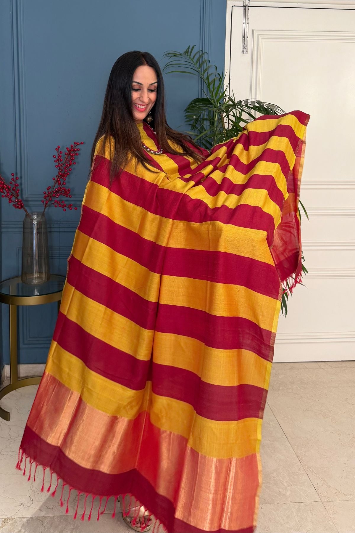 Maheshwari weave kurta dupatta set on cotton silk