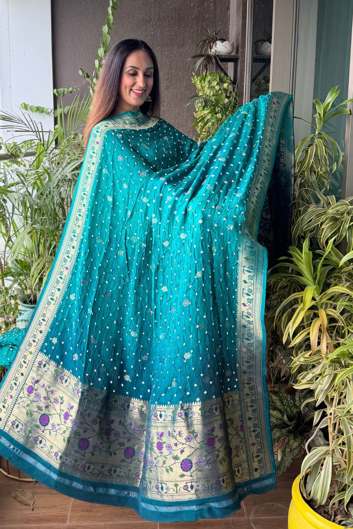 Pure gaji silk full set with hand done bandhani and zari weaving!!