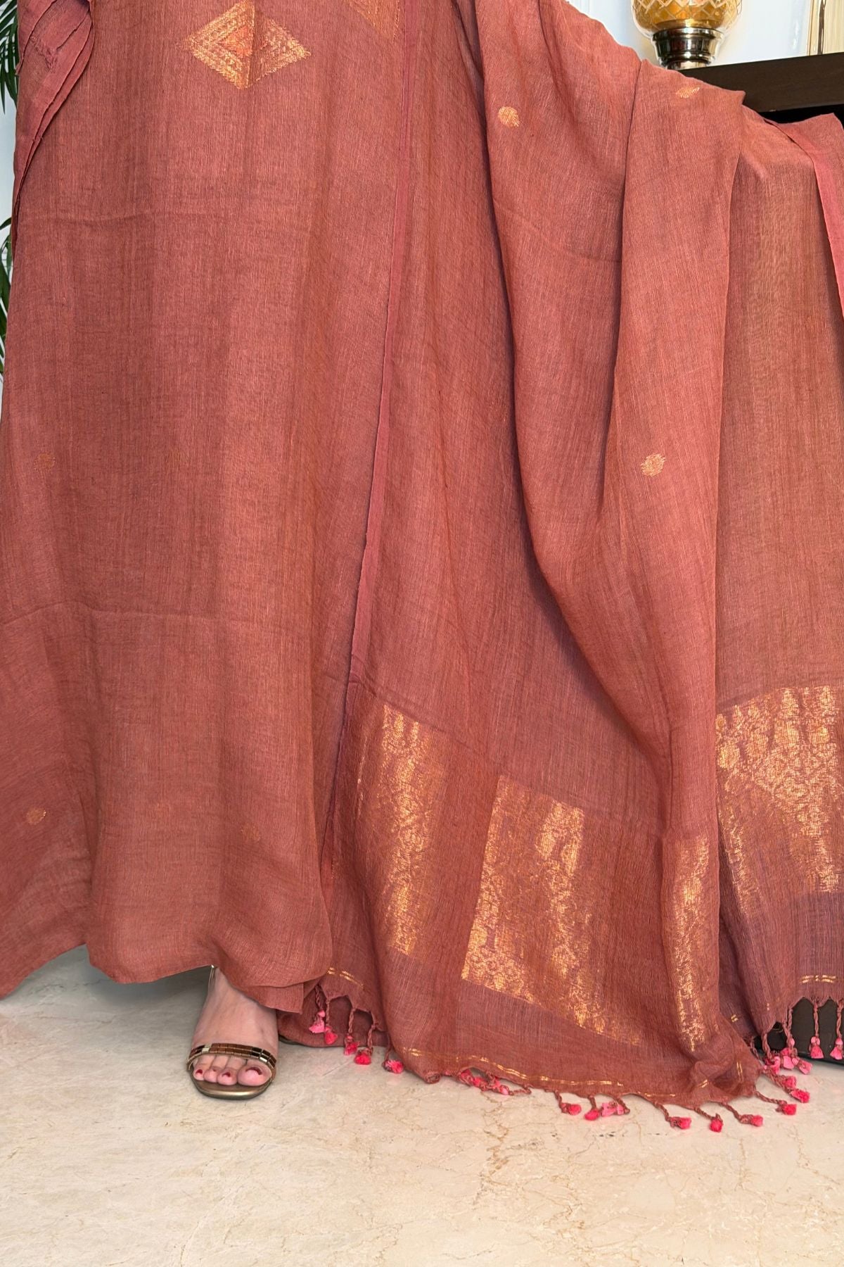 Jamdani Handwoven linen by linen sets!!