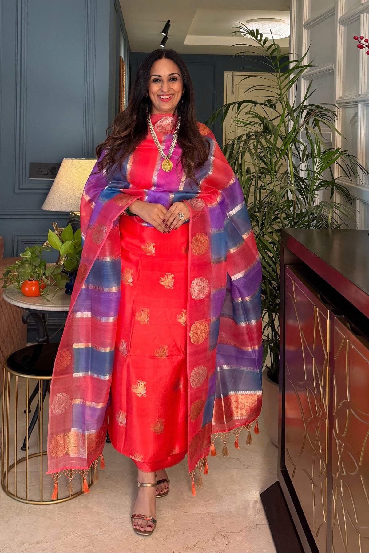 Handwoven pure Banarasi raw mango silk suit sets with rangkaat dupatta!!