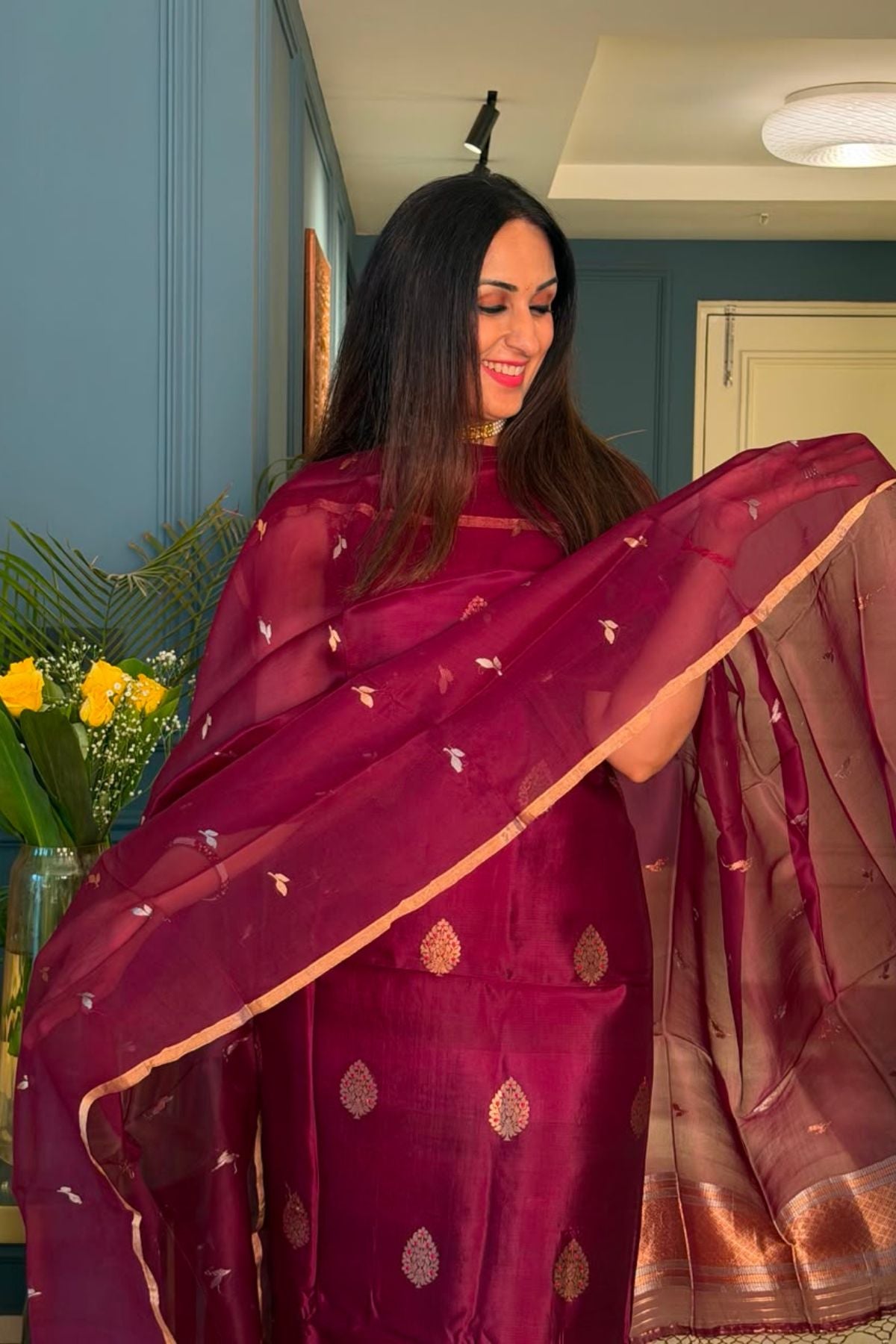 Banarasi weave on pure raw mango silk!!