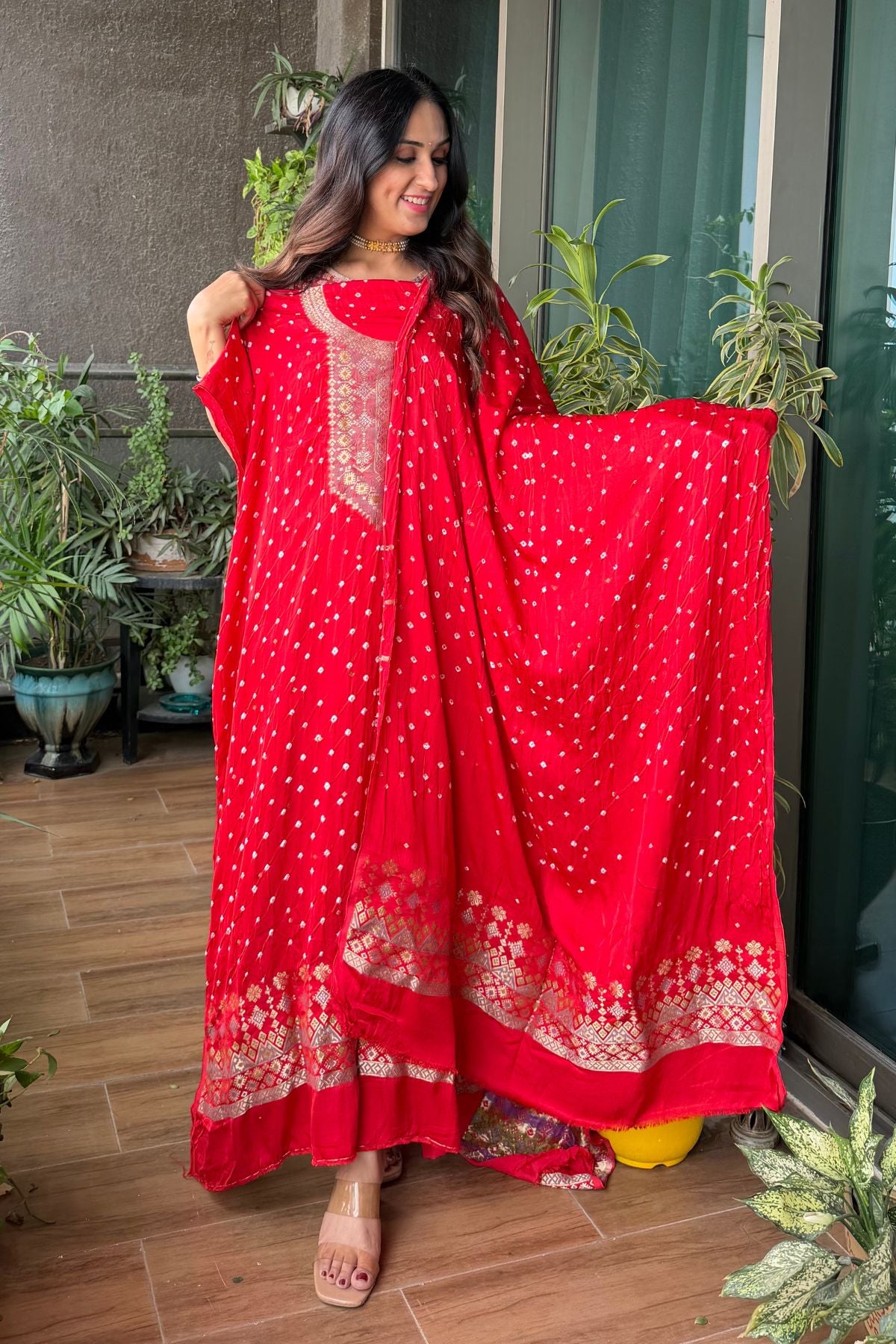 Bandhani with zari work kurta dupatta set on pure modal!!
