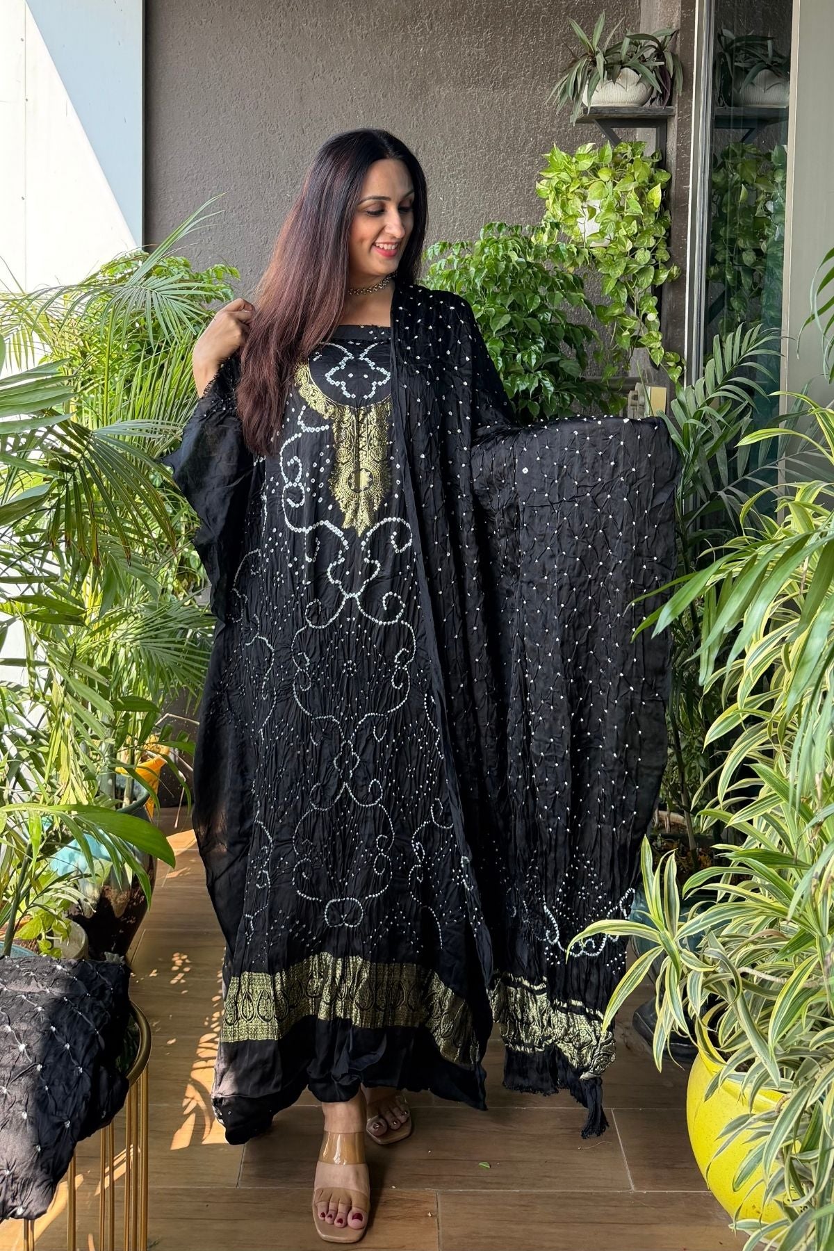 Pure modal silk full set with hand done bandhani and zari weaving!!