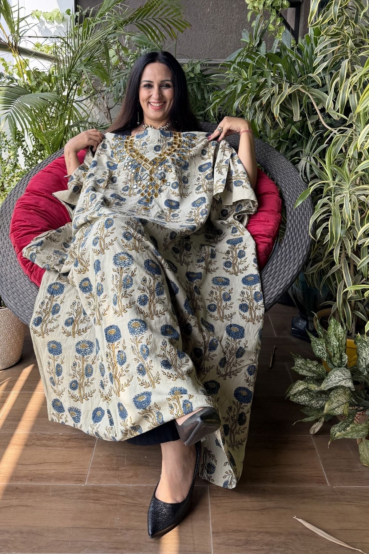 Handblocked pure cotton kurta with Kutch mirror work embroidery!!