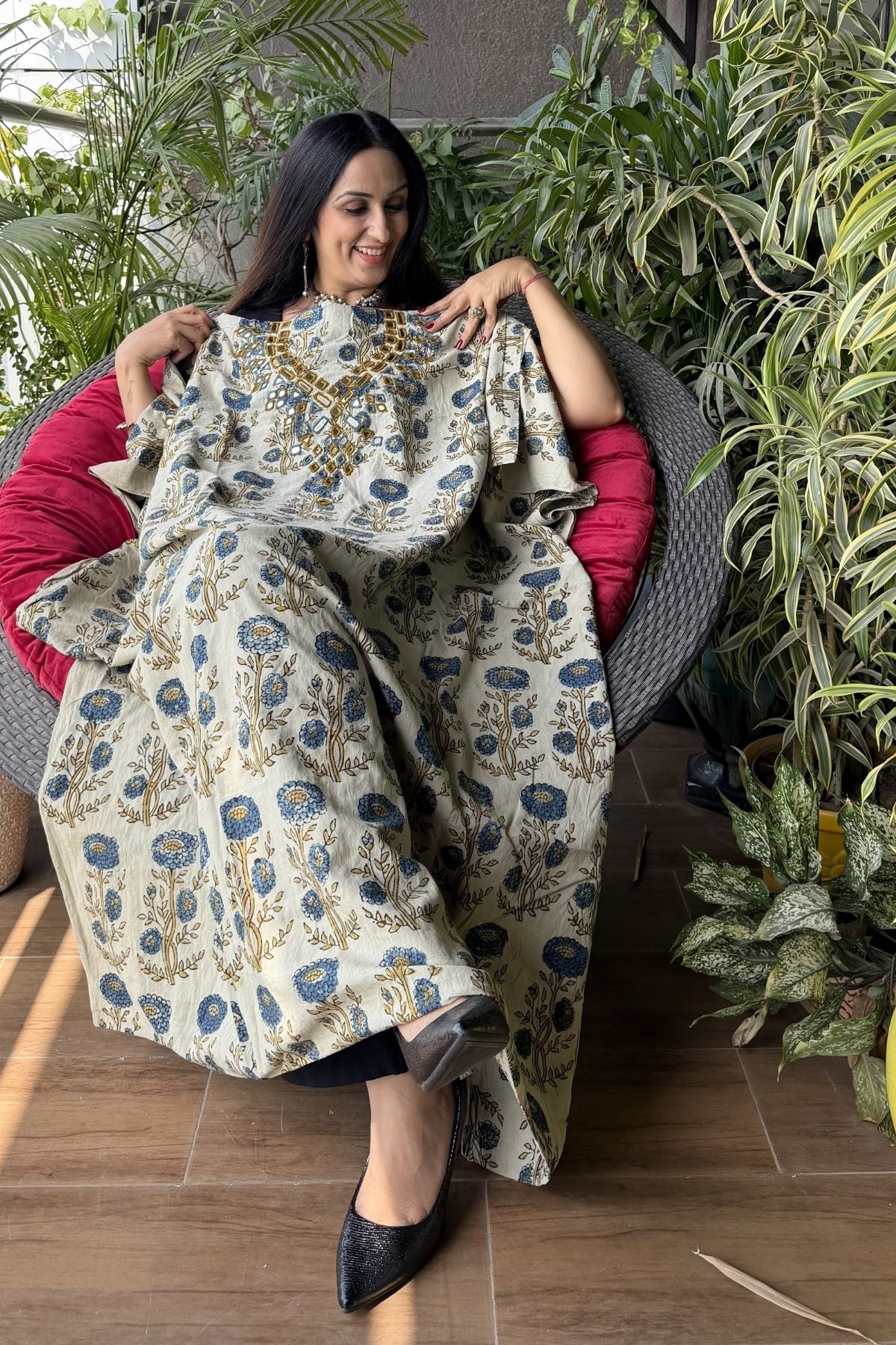 Handblocked pure cotton kurta with Kutch mirror work embroidery!!