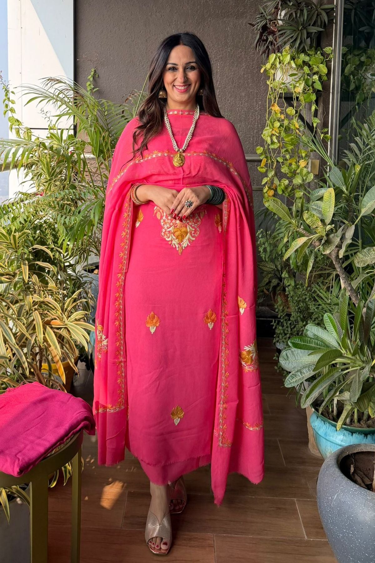 Georgette full suit set with Kashmiri embroidery