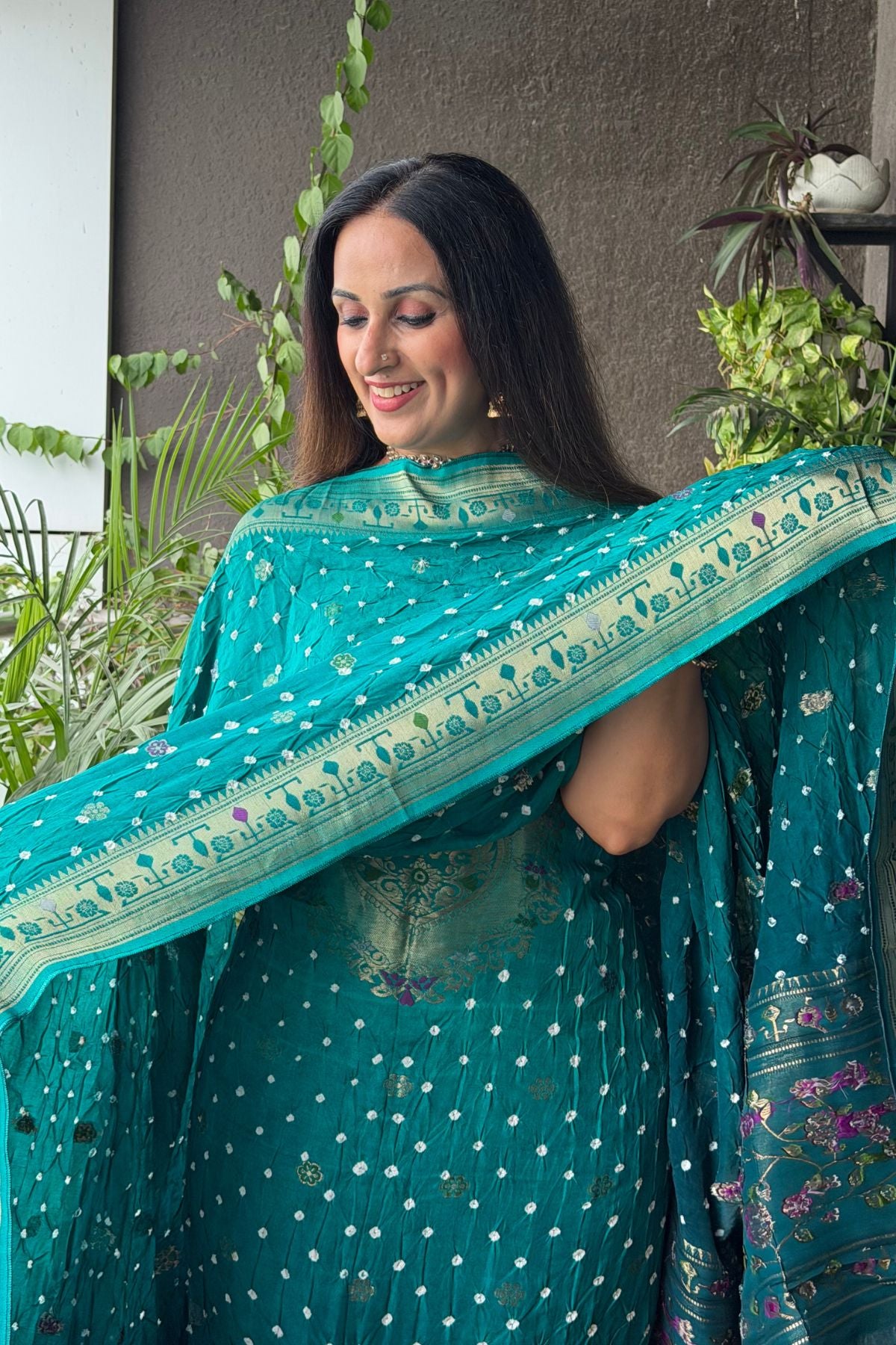 Pure gaji silk full set with hand done bandhani and zari weaving!!