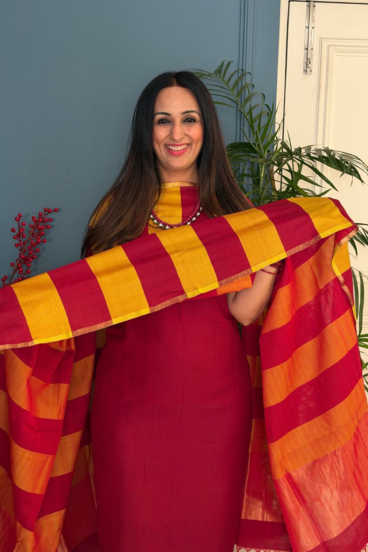 Maheshwari weave kurta dupatta set on cotton silk