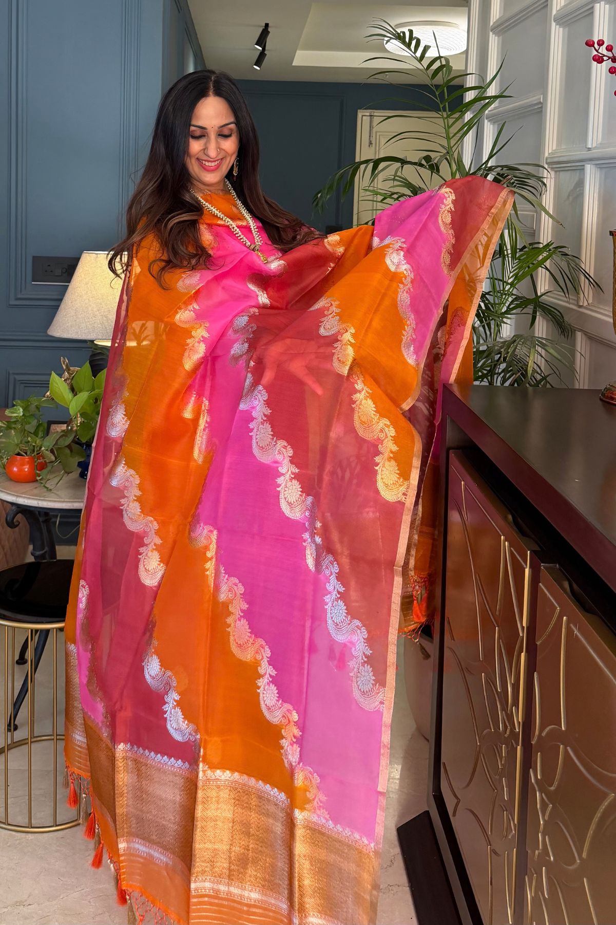 Handwoven pure Banarasi raw mango silk suit sets with rangkaat dupatta!!