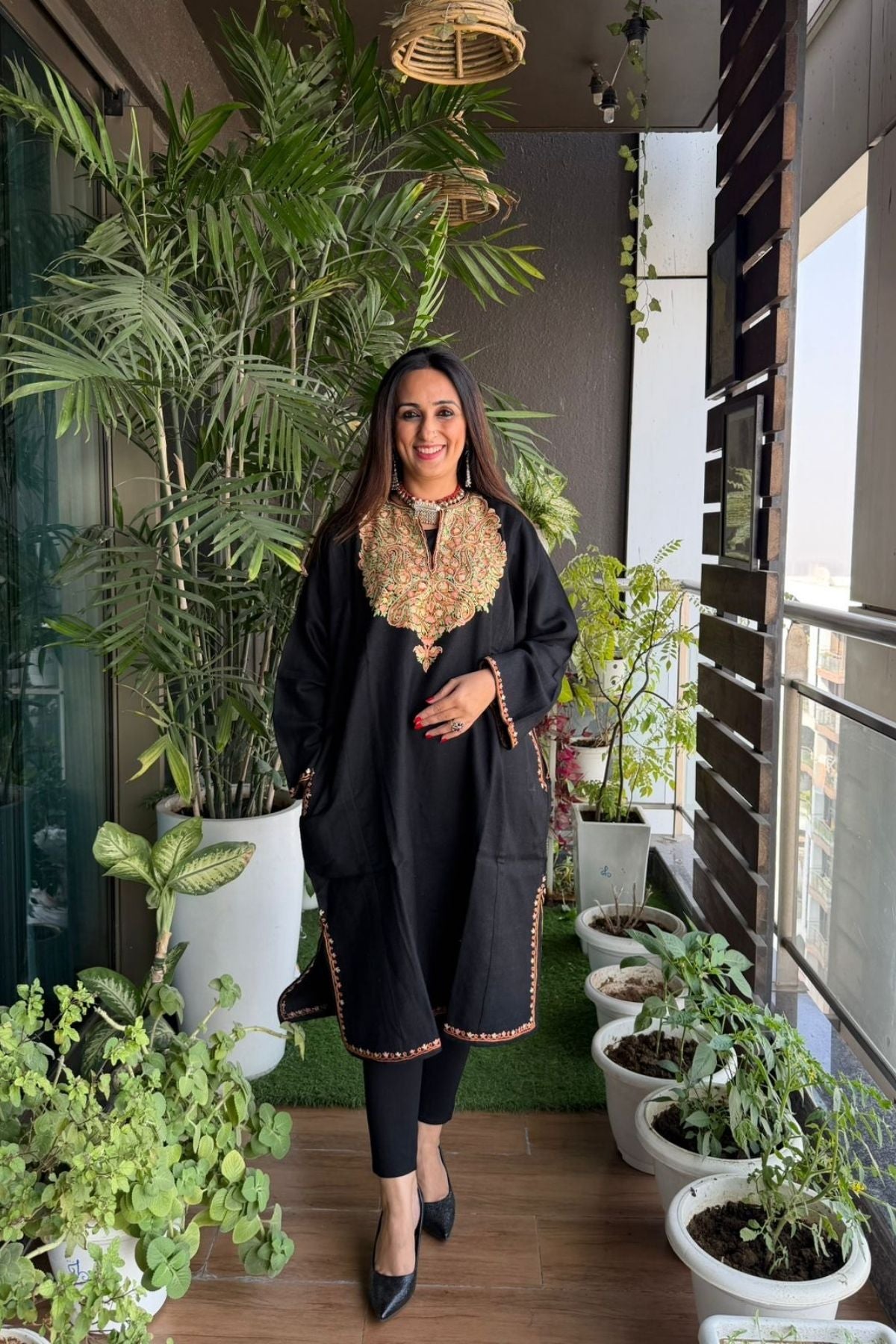 Woollen Kashmiri Phiran with Aari work